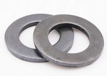 Washers DIN 7349 for bolts used for heavy-duty applications
